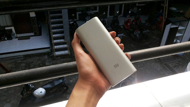 Review Pengalaman PowerBank Xiaomi 16000 mAh - Power Bank murah, bagus, kualitas tinggi - Ketika Elegan dan Gahar Menjadi Satu