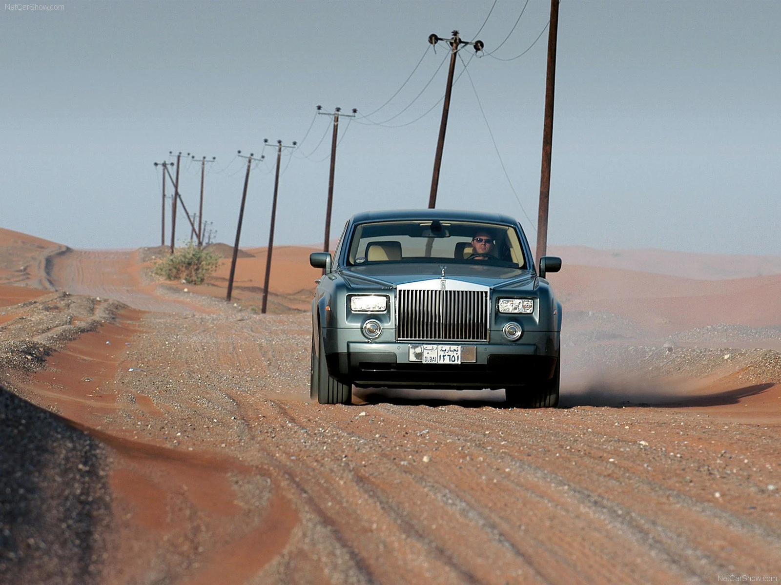 Hình ảnh xe siêu sang Rolls-Royce Phantom 2003 & nội ngoại thất