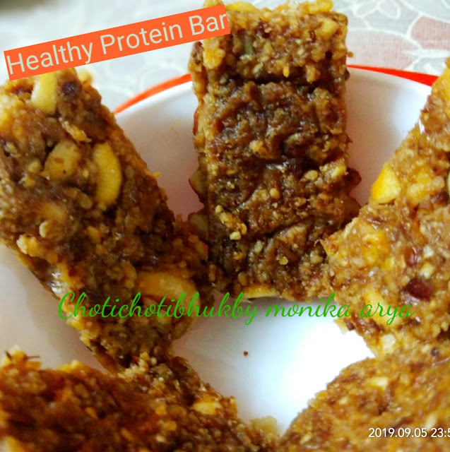 Healthy Protein Bar made up of super food oats without sugar or jaggery