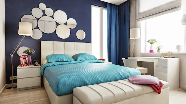 Apartamento branco decorado em turquesa, marinho e pink. Blog Achados de Decoração