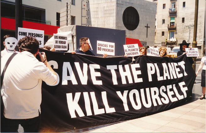 La polémica Iglesia de la Eutanasia: "Salva El Planeta, Suicídate"