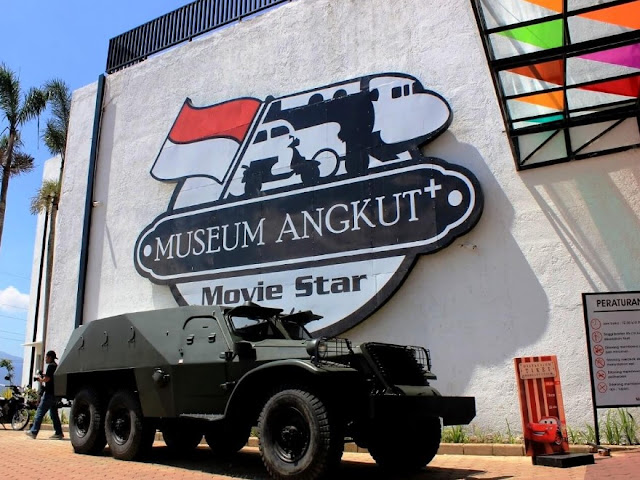 Destinasi Wisata Museum Angkut Batu Malang