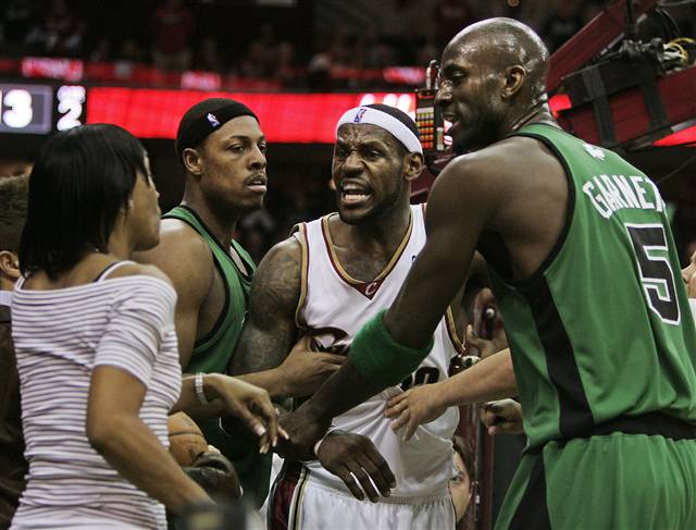 lebron james dunking on kobe. LEBRON JAMES DUNKING OVER KOBE