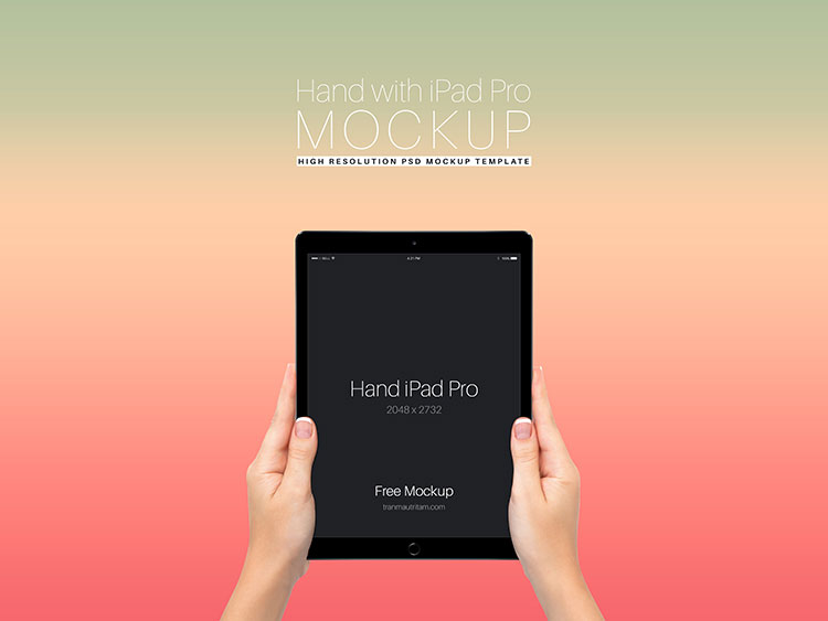 Hand iPad Pro PSD Mockup