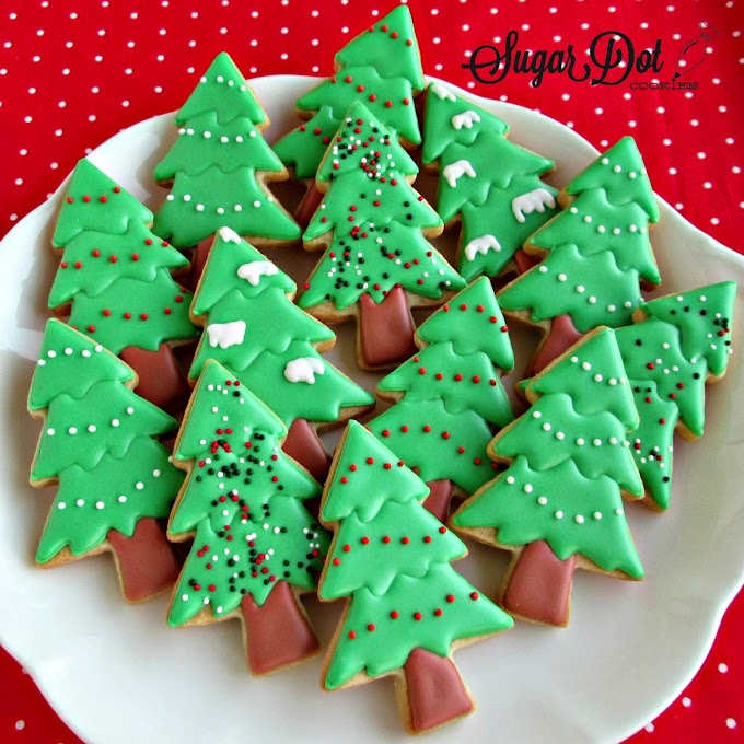 Royal Icing Christmas Cookie Decorating Ideas : Winter Wonderland cookies using several royal icing ... : Discover one the best christmas sugar cookie recipes around, tips for decorating with royal icing and perfecting a royal icing recipe is the key to a successful cookie batch.