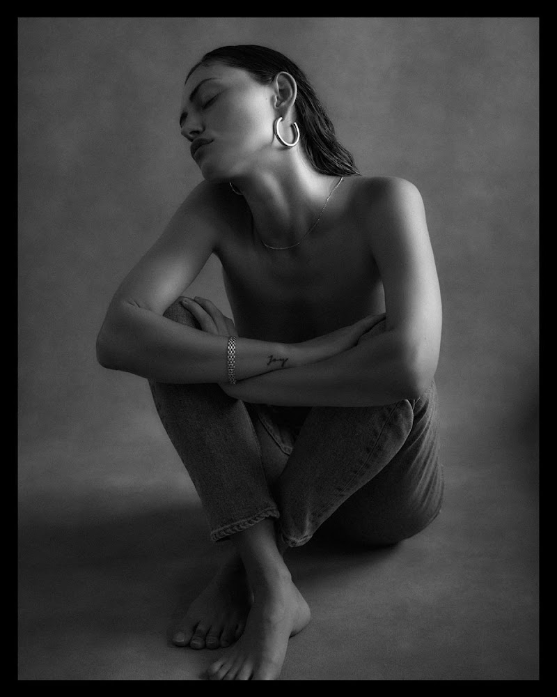 Phoebe Tonkin Clicked For a Photoshoot - 2020