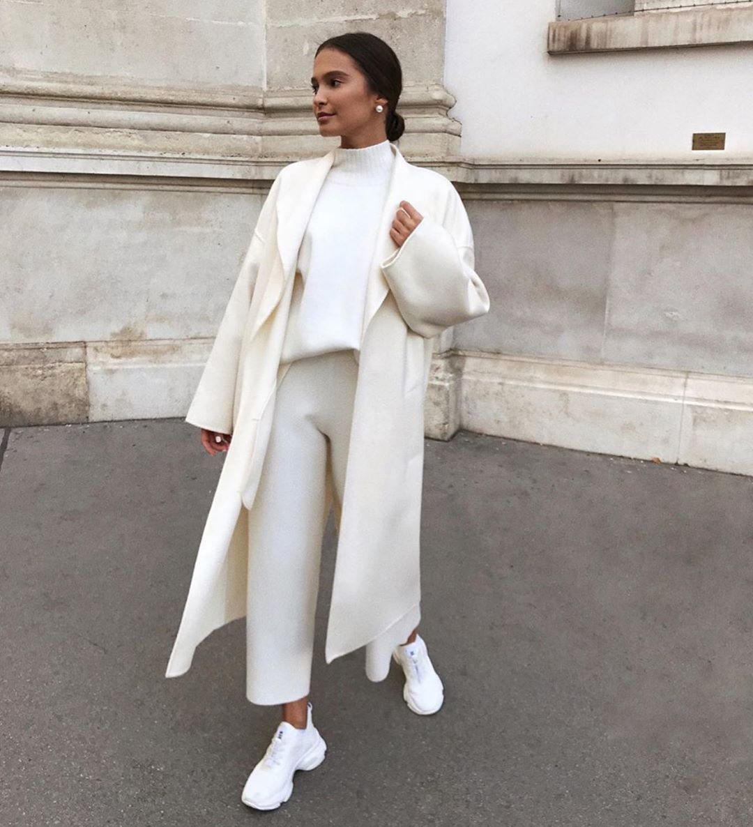 3 Tips for Wearing Winter White - Sydne Style