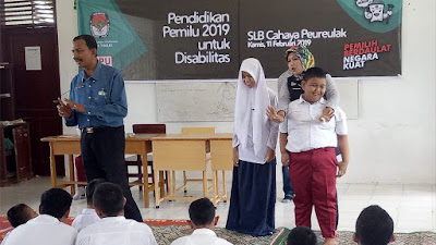Kurangi Angka Golput, KIP Aceh Timur Gelar Sosialisasi  Disabilitas