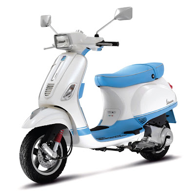 2011-Vespa-S150-ie