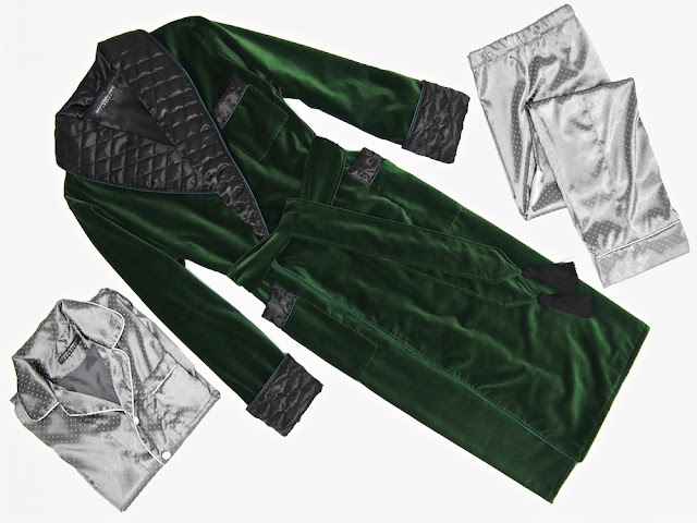 Mens green velvet smoking jacket quilted silk dressing gown robe