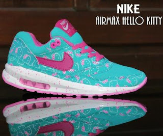 Model Dan Harga Sepatu Hello Kitty Nike Untuk Wanita Remaja