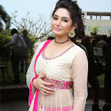 Ragini Dwivedi Photos in Salwar Kameez at South Scope Calendar 2014 Launch Photos 36