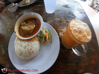 Nasi Dagang Ikan Tongkol Pak Malau