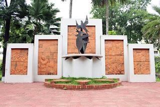 Independence_Memorial_Mural_University_Chittagong