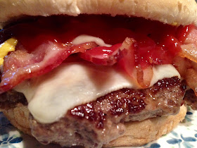 Receta de hamburguesa con bacon y queso (Baconcheese burger) - el gastrónomo - ÁlvaroGP - el troblogdita