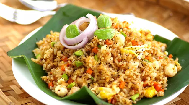 4 Resep Nasi Goreng Warna-Warni Bekal Favorit Si Kecil