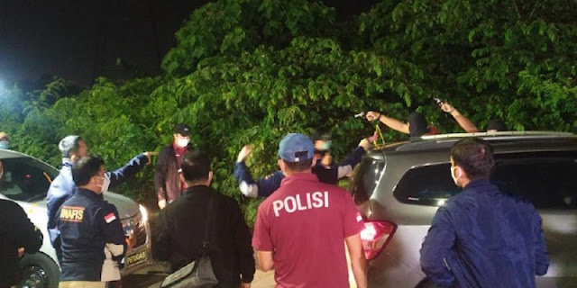 Pembebasan Dua Penembak Laskar FPI: Mencari Keadilan di Balik Sesatnya Penegakan Hukum Pembebasan Dua Penembak Laskar FPI: Mencari Keadilan di Balik Sesatnya Penegakan Hukum