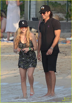 Avril Lavigne Boyfriend