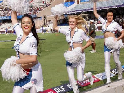 Hot Cheerleaders Photos - IPL Hot Cheerleaders Photos, IPL 2011 Sexy Cheerleaders Wallpapers,  Deccan Chargers Cheerleaders