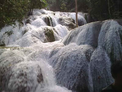 Air Terjun Saluopa