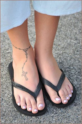 Crazy Foot Tattoos Seen On www.coolpicturegallery.net