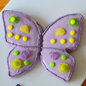 Butterfly Cake @ whatilivefor.net