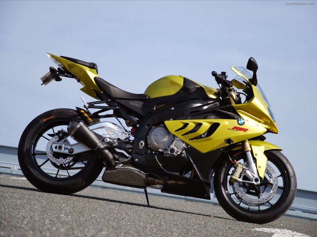 2014 BMW S1000RR HP4