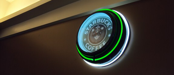 Fakta Yang Tidak Anda Ketahui Tentang Starbucks  Postlicious