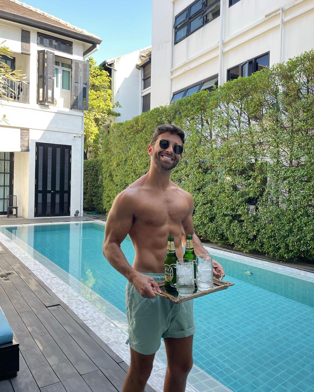 Alexis Superfan S Shirtless Male Celebs Jake Miller Shirtless In Thailand