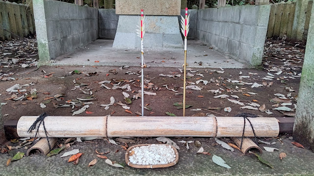 加茂神社 恋の社