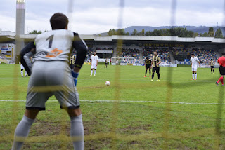 Partido del Barakaldo contra el Gernika en Lasesarre