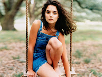Katie Holmes Wallpapers