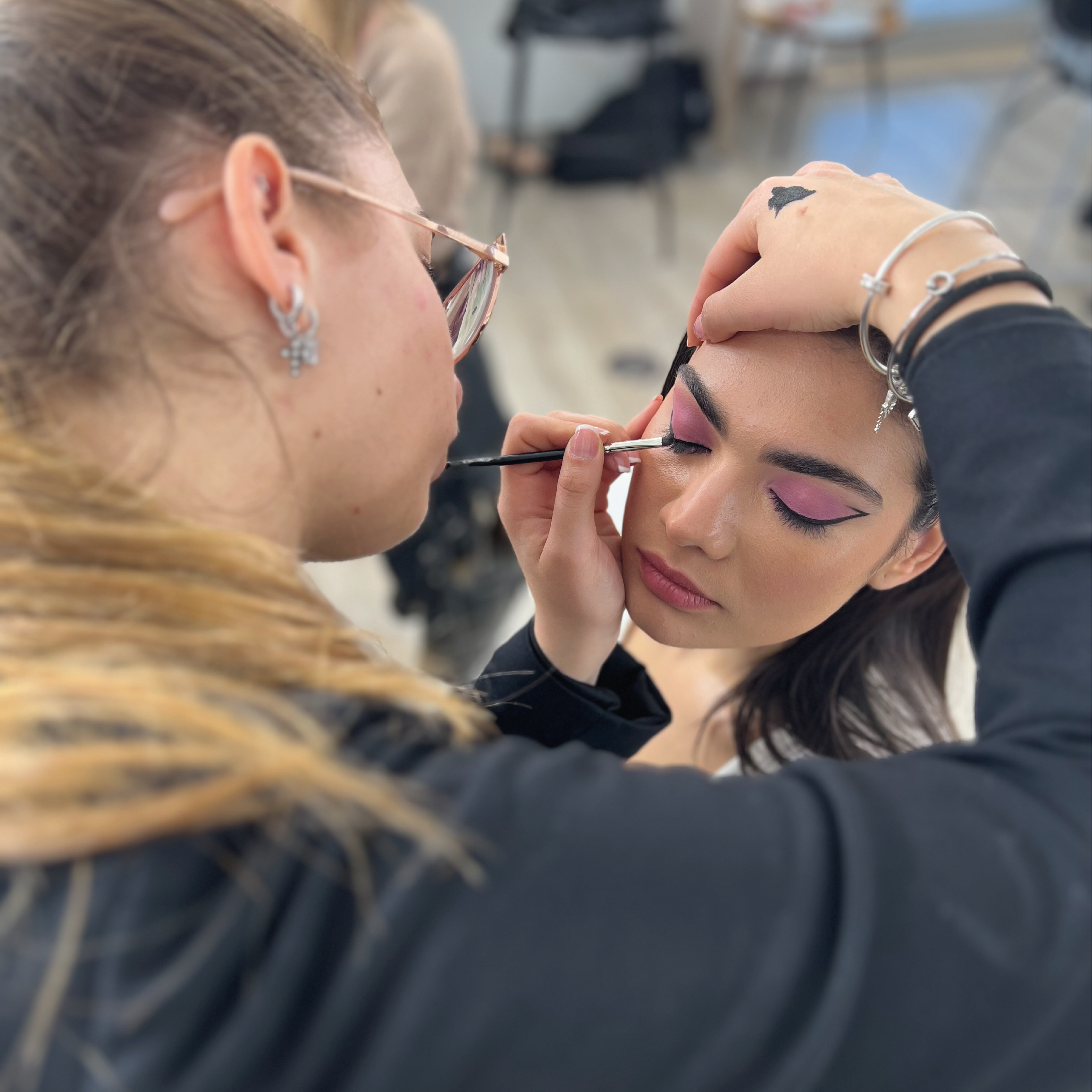 Professione Make Up Artist - Diventare Make Up Artist - Corsi Caserta - Melka Beauty Academy