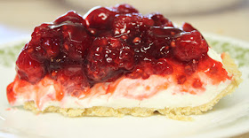 http://www.recipeshubs.com/raspberry-cream-cheese-pie/28057