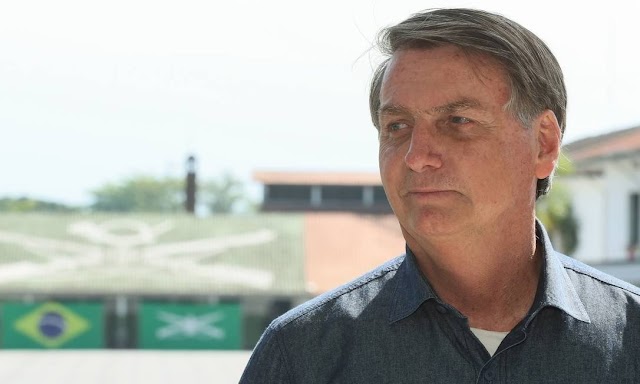 Bolsonaro planeja prorrogar auxílio emergencial até o fim do ano com parcelas de R$ 250