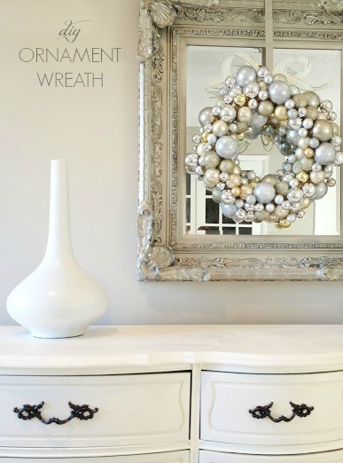 How to make your own Christmas ornament wreath for less than $10! LOVE this!