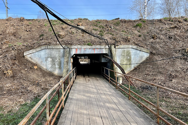 территория между Лихоборской набережной и проездом Черепановых, тоннель под железнодорожной ветвью № 2