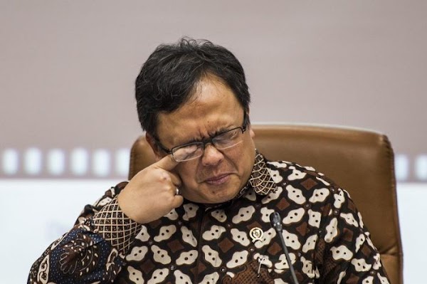 “Mahasiswa Wajib Miliki NPWP, Menteri Keuangan Semakin Keblinger Kejar Setoran”