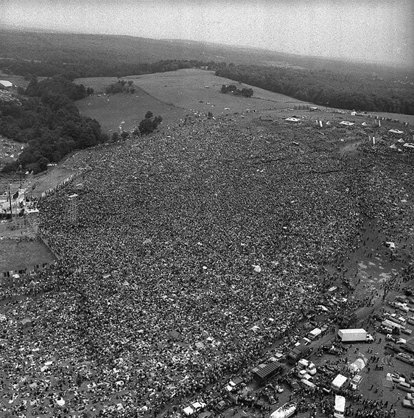 Festival de Woodstock, foto tomada en el año 1969. Fotos insólitas que se han tomado. Fotos curiosas.