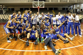 Macaé Campeão do Torneio Carioca Adulto Masculino de Basquetebol de 2013