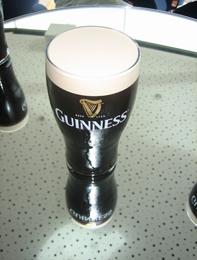 Cerveza Guiness por Visentico / Sento