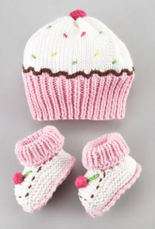 Cupcake Hat & Bootie Set