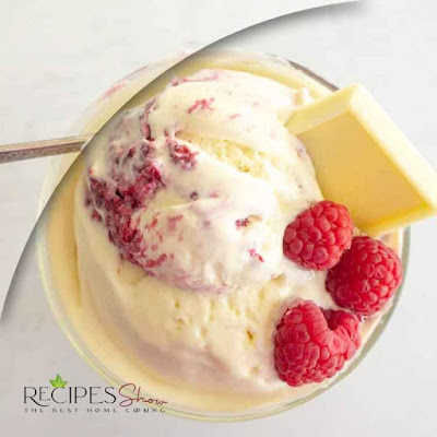 White Chocolate Raspberry Ice Cream