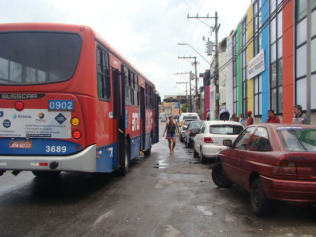 Cadê a Transalvador que não aparece para resolver essa bagunça?