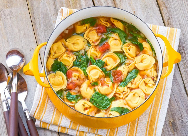 How To Make Creamy Sausage Tortellini Soup at Home