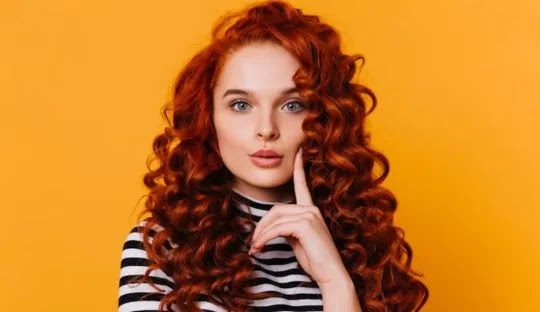 Que cuidados os cabelos ruivos precisam?