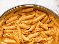 VEGAN CREAMY SPICY SUN DRIED TOMATO PASTA