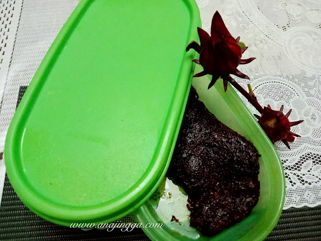 sambal buah roselle