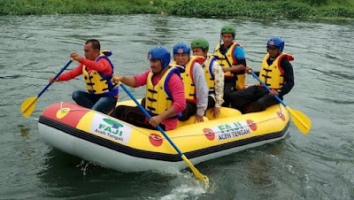 Wisata Arung Jeram Takengon