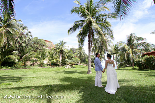 boda en playa, beach wedding, Oaxaca, México, Bodas Huatulco, Wedding Planner